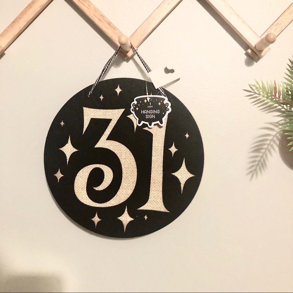 TARGET | Halloween 31 Wooden Sign